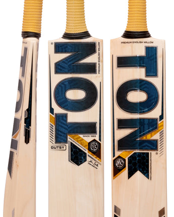 Ton Gutsy Cricket Bat