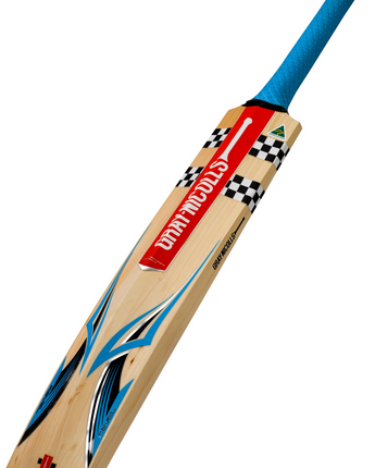 Gray-Nicolls Revel 2500 Bat